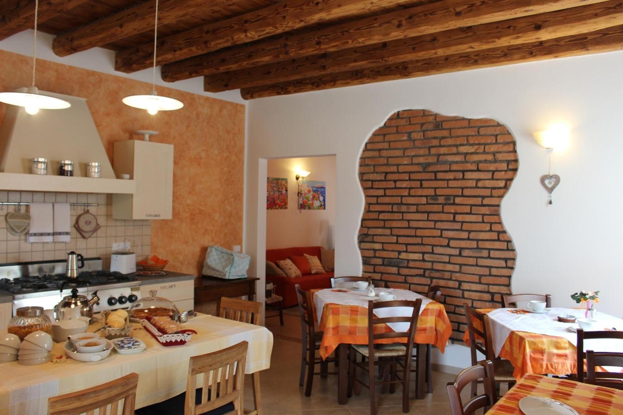 B&B Acero Rosso San Giovanni Lupatoto Buitenkant foto